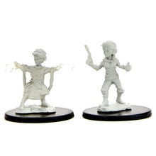 D&D: Nolzur's Marvelous Minis: Gnome Artificer Female Wave 14 (Unpainted)